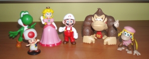 Toad, Yoshi, Prinsessan Peach, eld-Mario, Donkey Kong, Daisy Kong